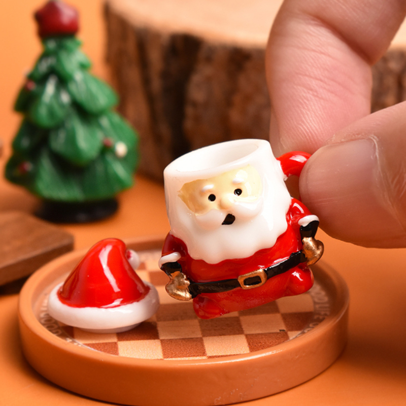 Resin Art And Decor - Mini-Weihnachtsmann-Teetasse-Ornament – Puppenhaus-Dekoration aus Kunstharz für