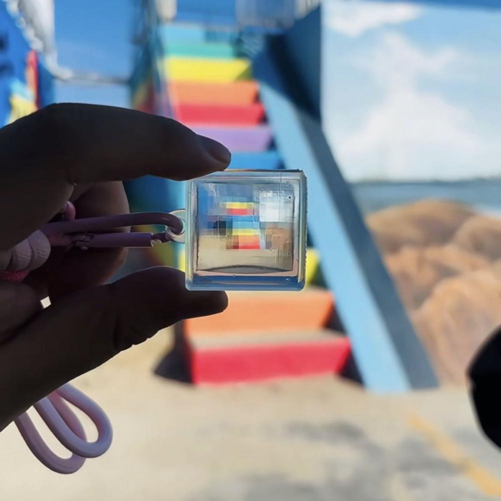 Taschenanhänger im Pixel-Stil, – Resin Art Keychain Design Bewertung und Preis